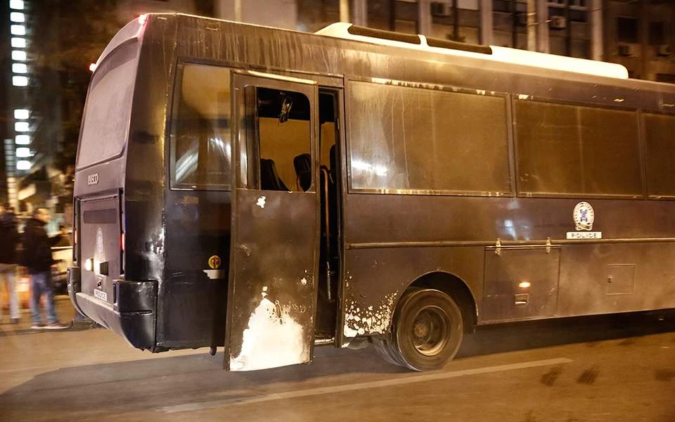 Σε επιφυλακή η ΕΛΑΣ για το Πολυτεχνείο – Το σχέδιο για την αποφυγή επεισοδίων (βίντεο)